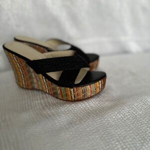 Get more beauty, women’s multicolored woven wedge sandal, size 4 1/2